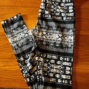 Mossimo Supply Co. Juniors Size S